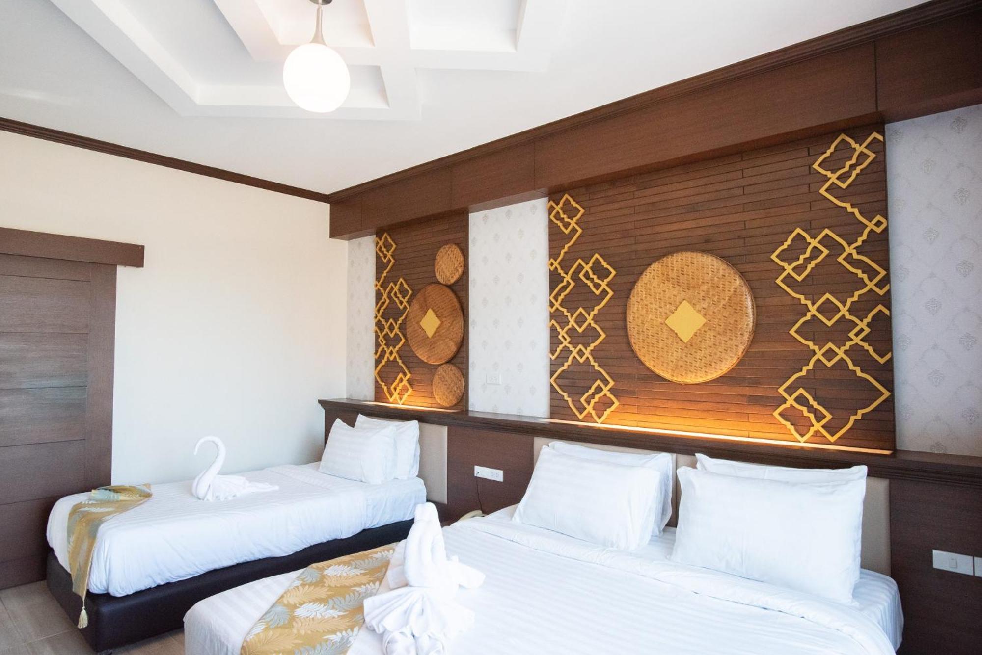 The Proud Hotel Ubon Ratchathani Extérieur photo