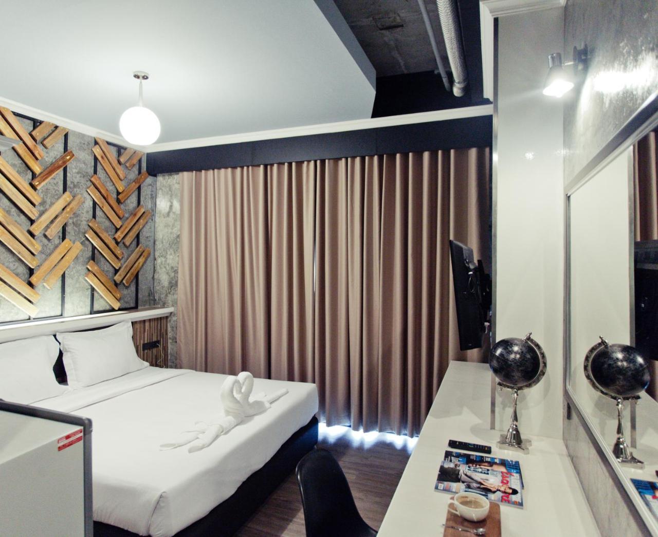 The Proud Hotel Ubon Ratchathani Extérieur photo