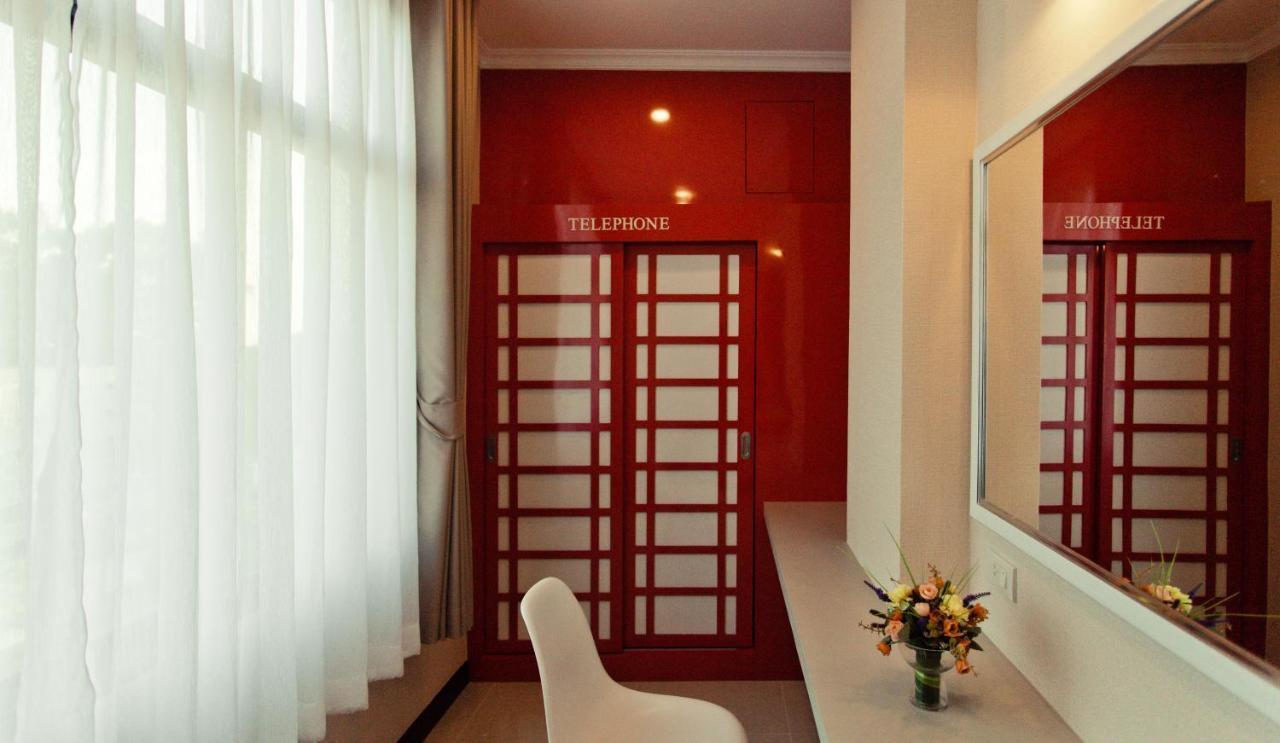 The Proud Hotel Ubon Ratchathani Extérieur photo